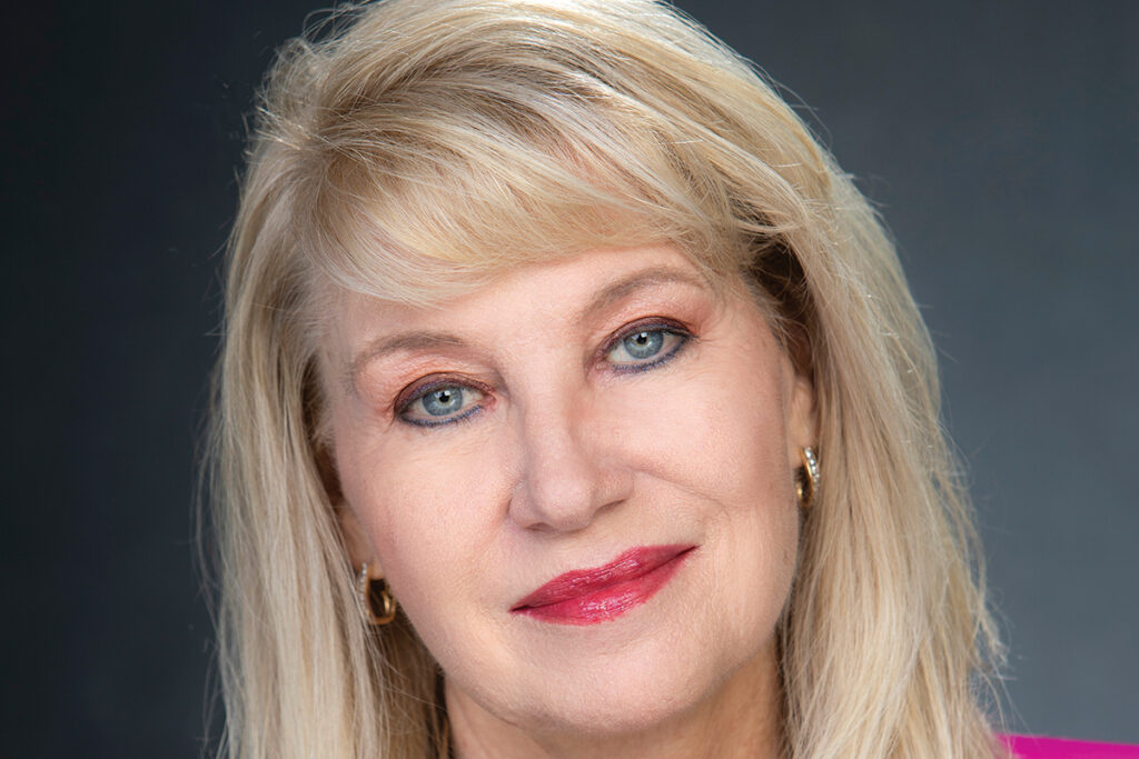 Hasslocher headshot photo